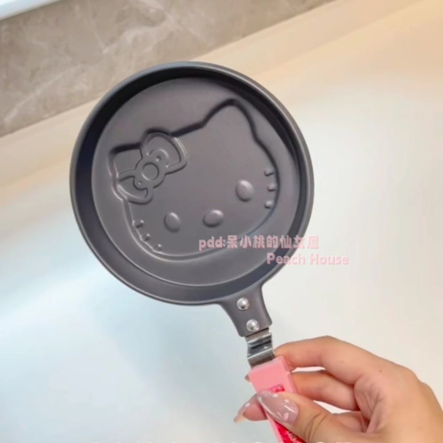 Simpatica padella antiaderente - Kitchen Gadgets In Japan recensione e prezzo