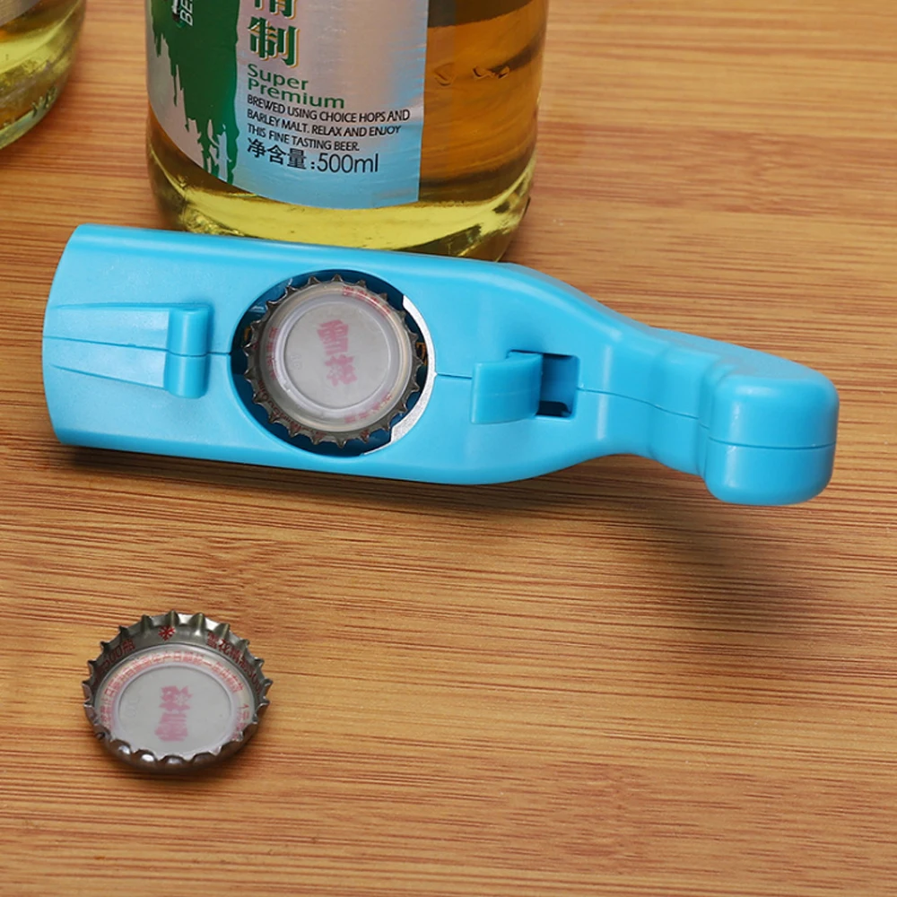 Cap Gun Beer Opener Bottle Fly - Kitchen Gadgets And Toys recensione e prezzo